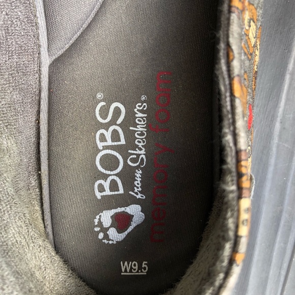 Skechers, Bobs for Dogs: Puppy Love 💘 - Picture 6 of 13